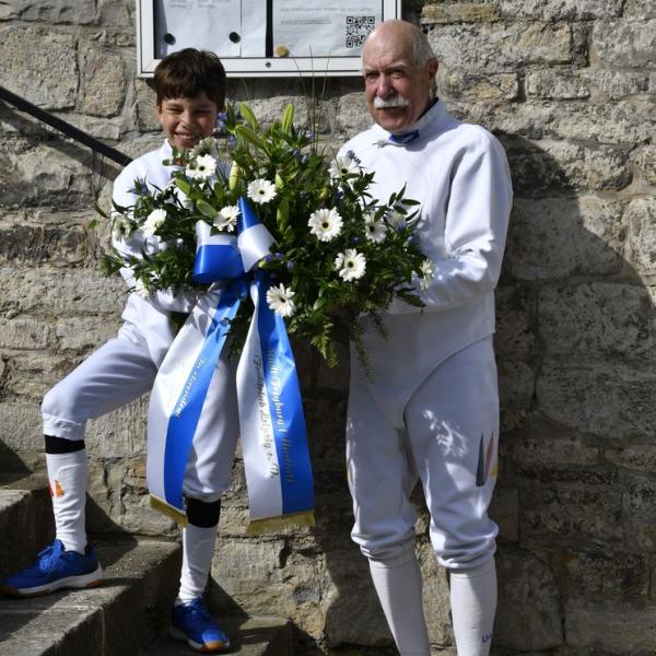 Ehrung Von Friedrich Ludwig Jahn Durch Den Jungsten Und Den Altesten Fechter Im Starterfeld Am Grab Und Im Museum 15